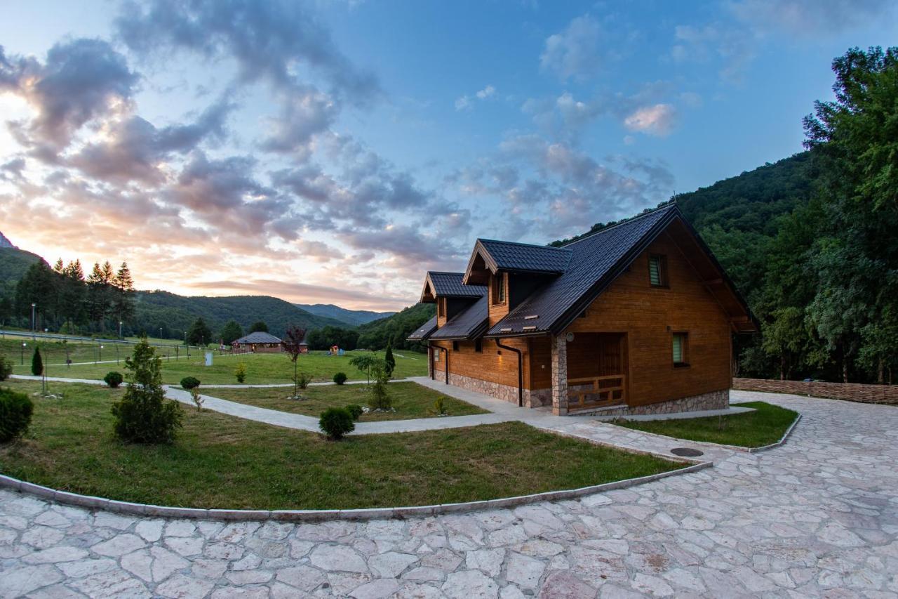Vila "Maglic" Tjentiste Exterior photo